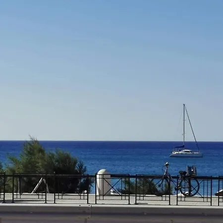 Blue View Zefiros Appartement *